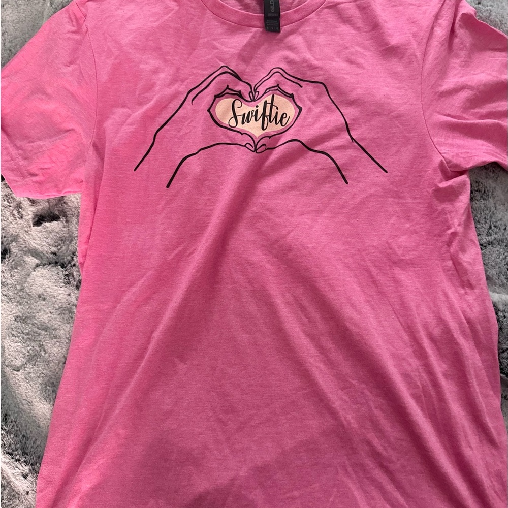 Swiftie Graphic Tee with Heart Design